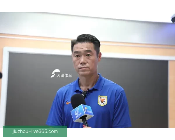 宿茂臻：球队近期以恢复为主今日下午进行核心训练